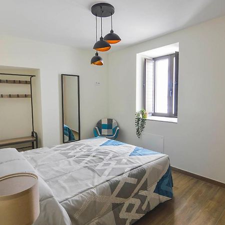 Apartamentos Turisticos Hornillo Caces Eksteriør billede